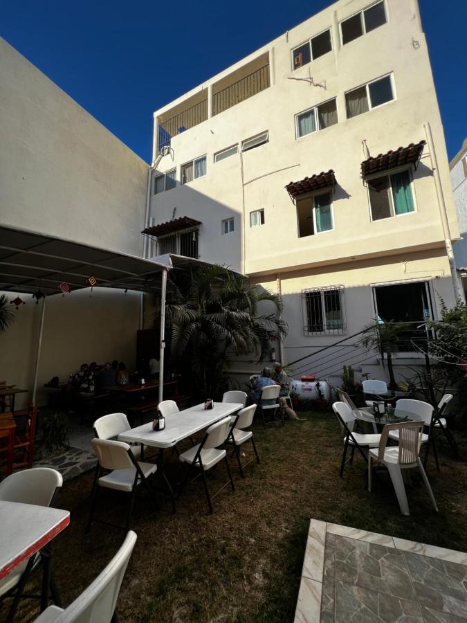 Hostal 布塞里亚斯 外观 照片