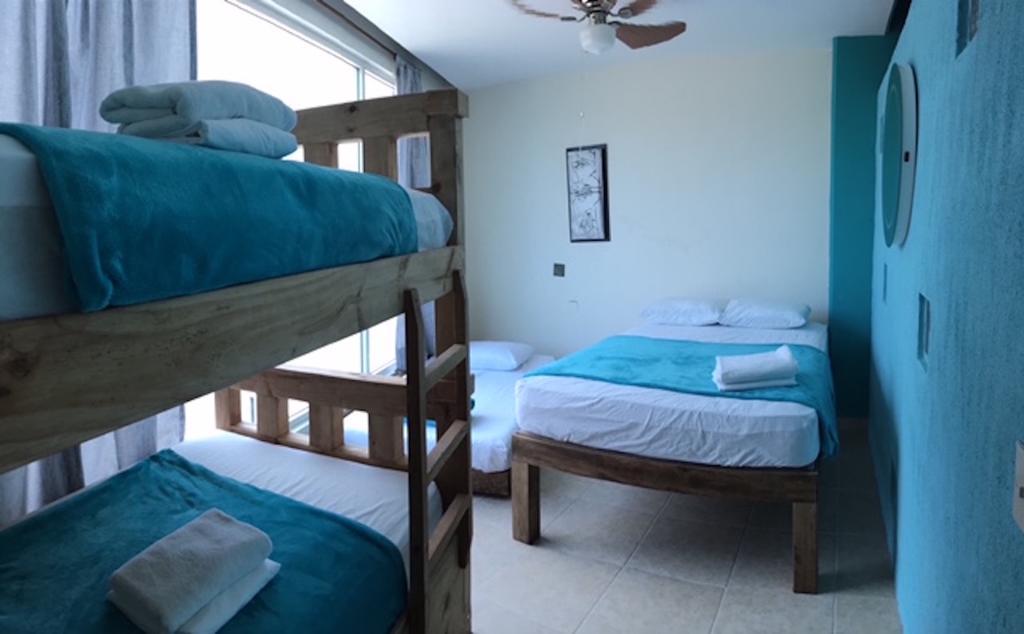 Hostal 布塞里亚斯 外观 照片