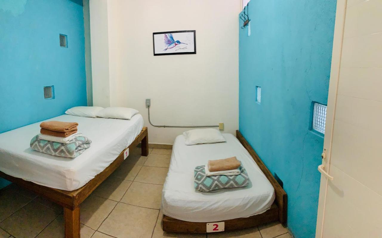 Hostal 布塞里亚斯 外观 照片